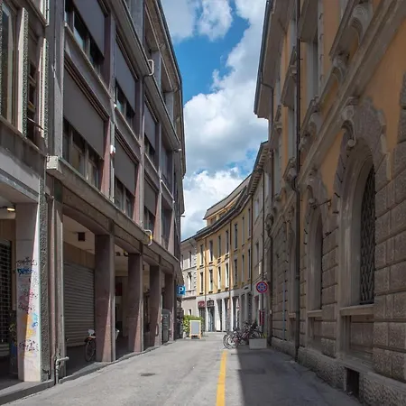 Teodora Blue * Rávena