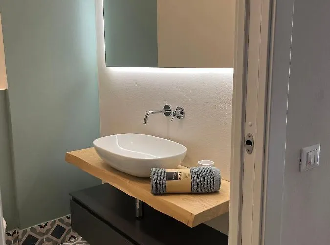 Teodora Blue Ravenna